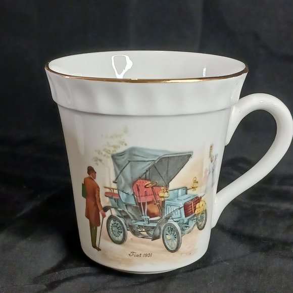 Staffordshire Tea Cups LOT of 4 with Antique Cars Victorian People and Gold Gild - Picture 5 of 15